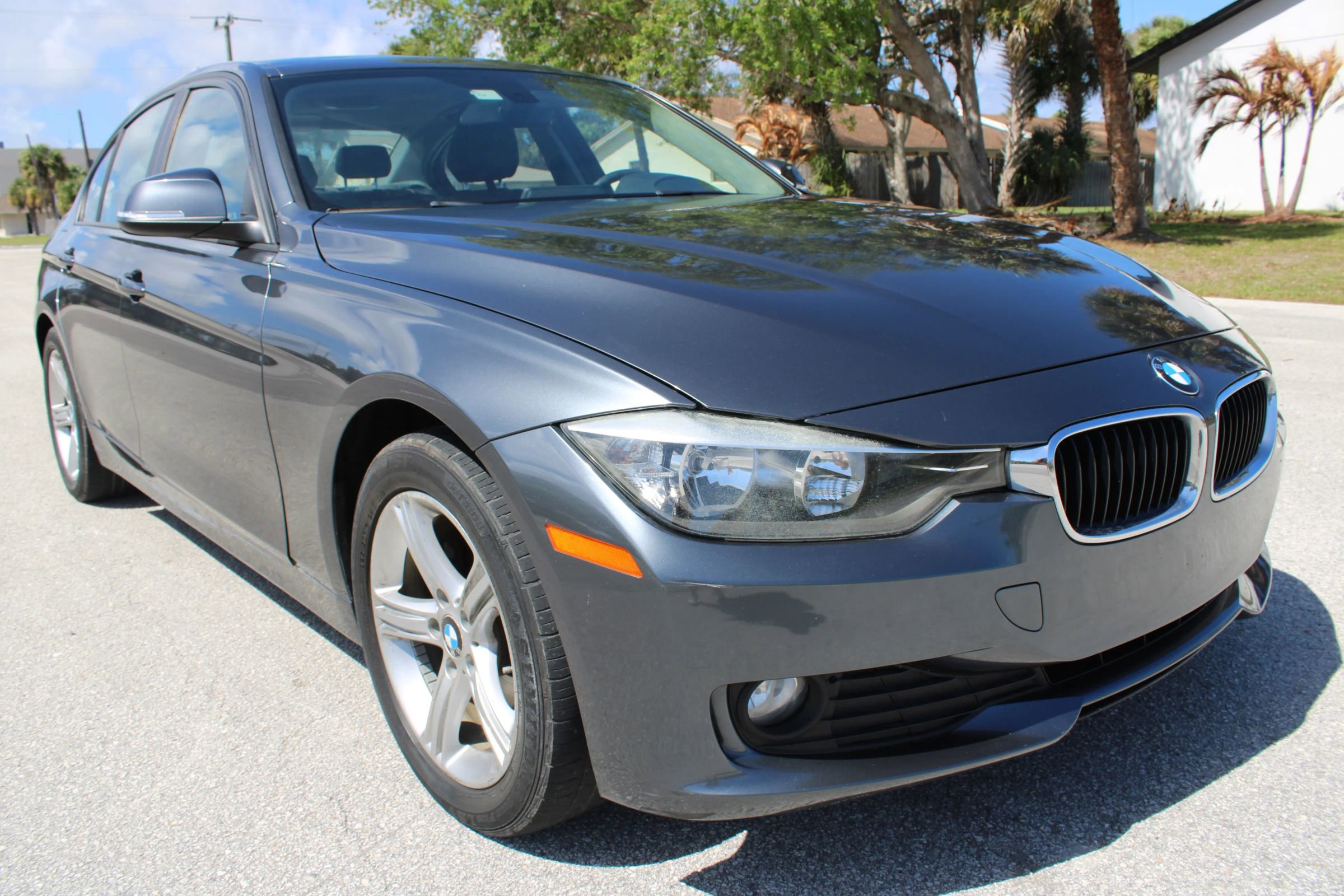 Used 2015 BMW 320i Sedan image 13