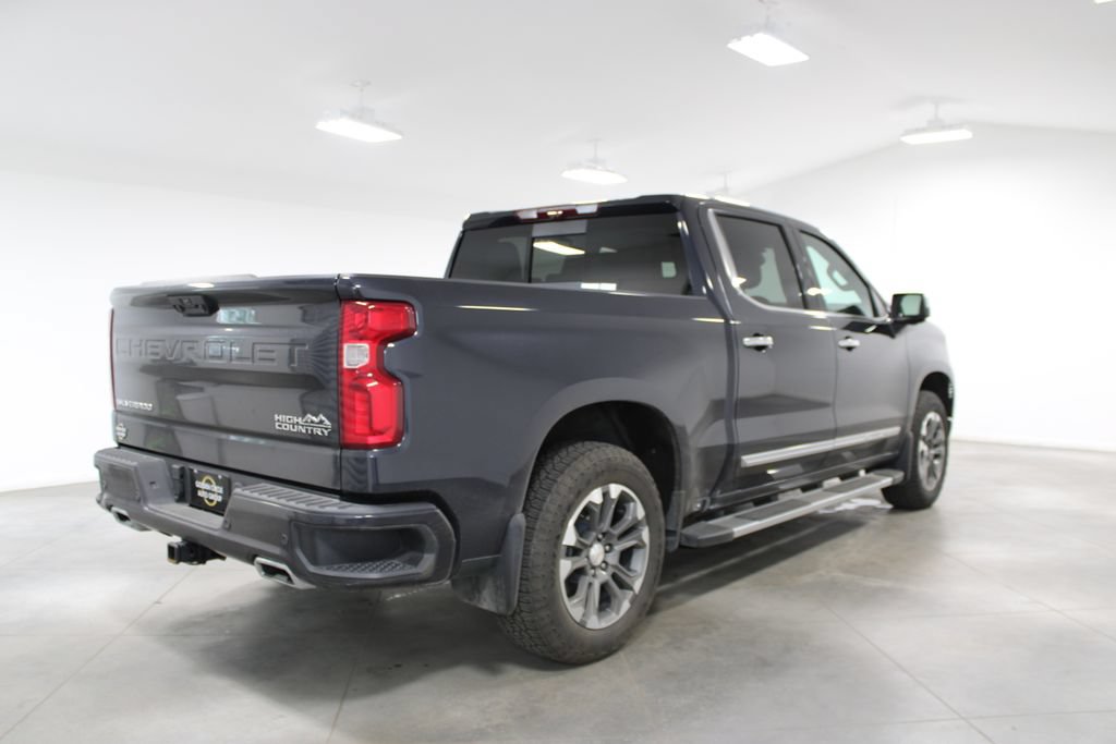 Used 2023 Chevrolet Silverado 1500 High Country w/ Technology Package AWD/4WD image 12