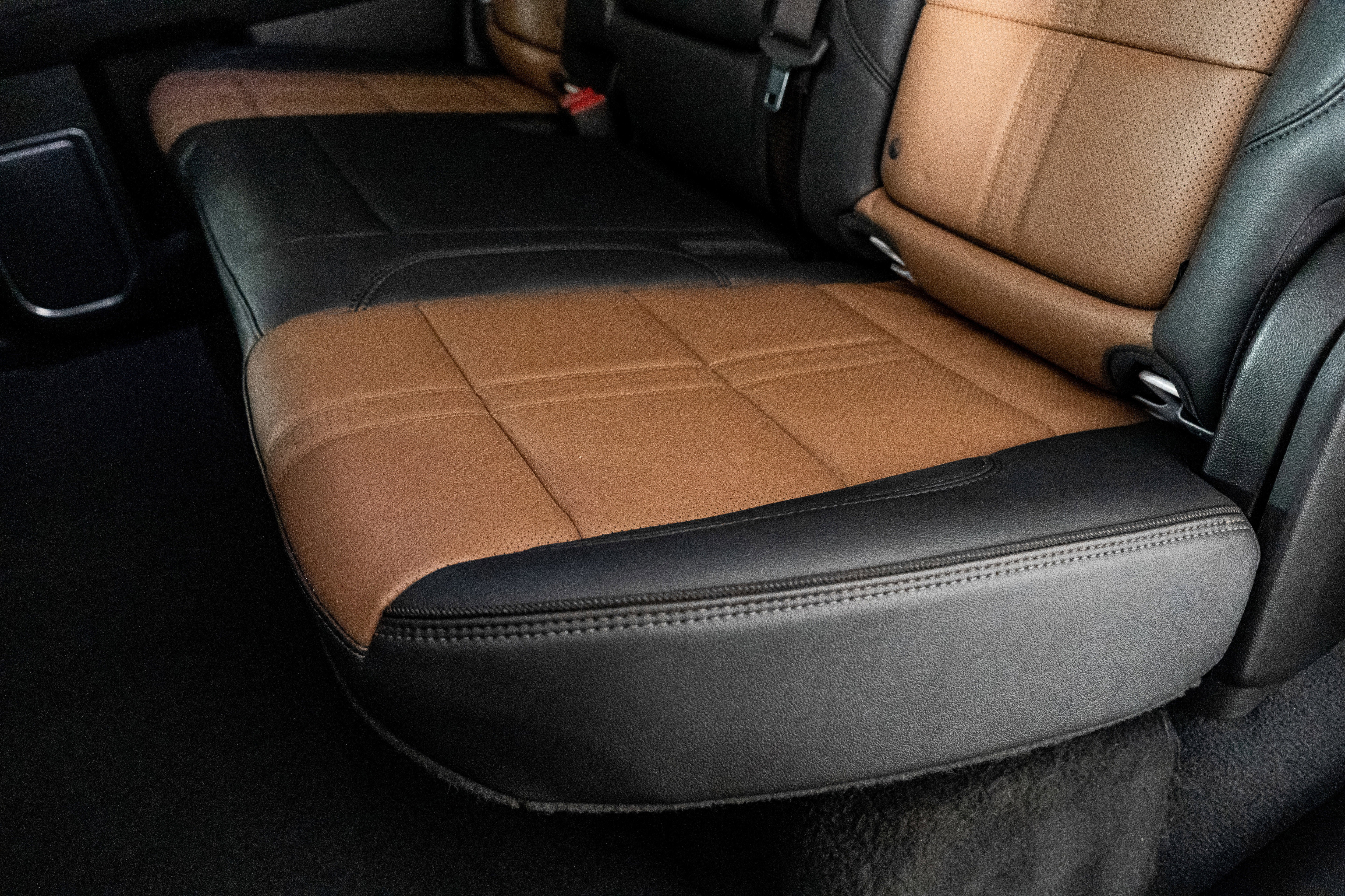 Used 2023 Chevrolet Silverado 1500 High Country w/ Technology Package image 31