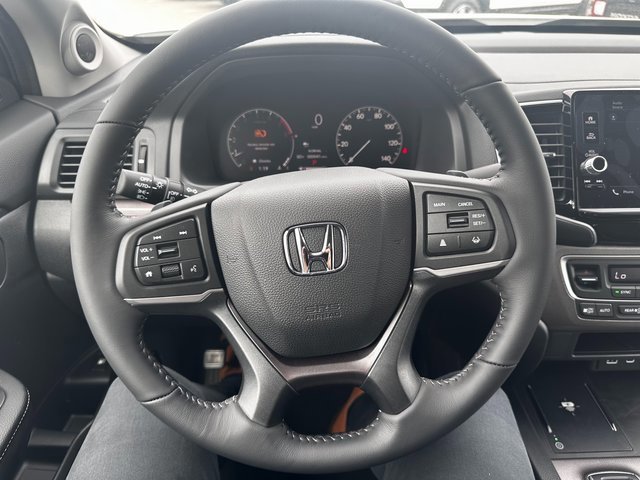 New 2025 Honda Ridgeline Sport image 17