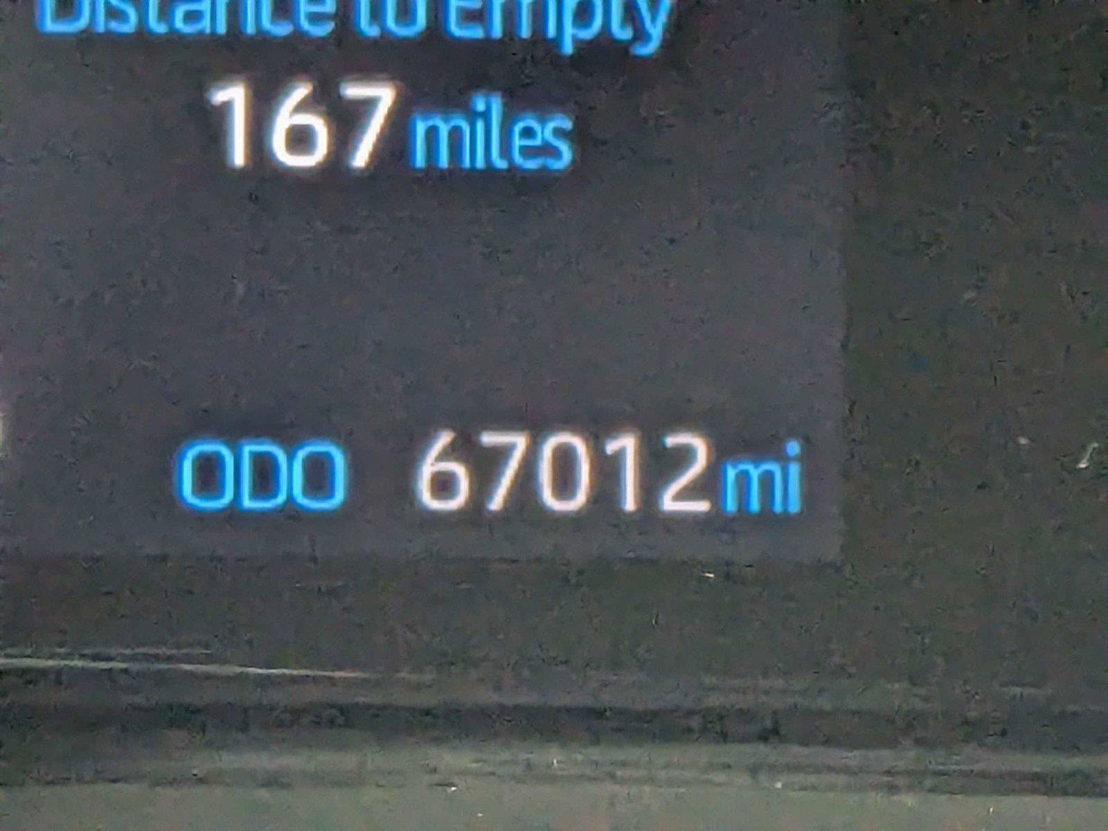Certified 2024 Toyota Sienna XLE FWD image 21