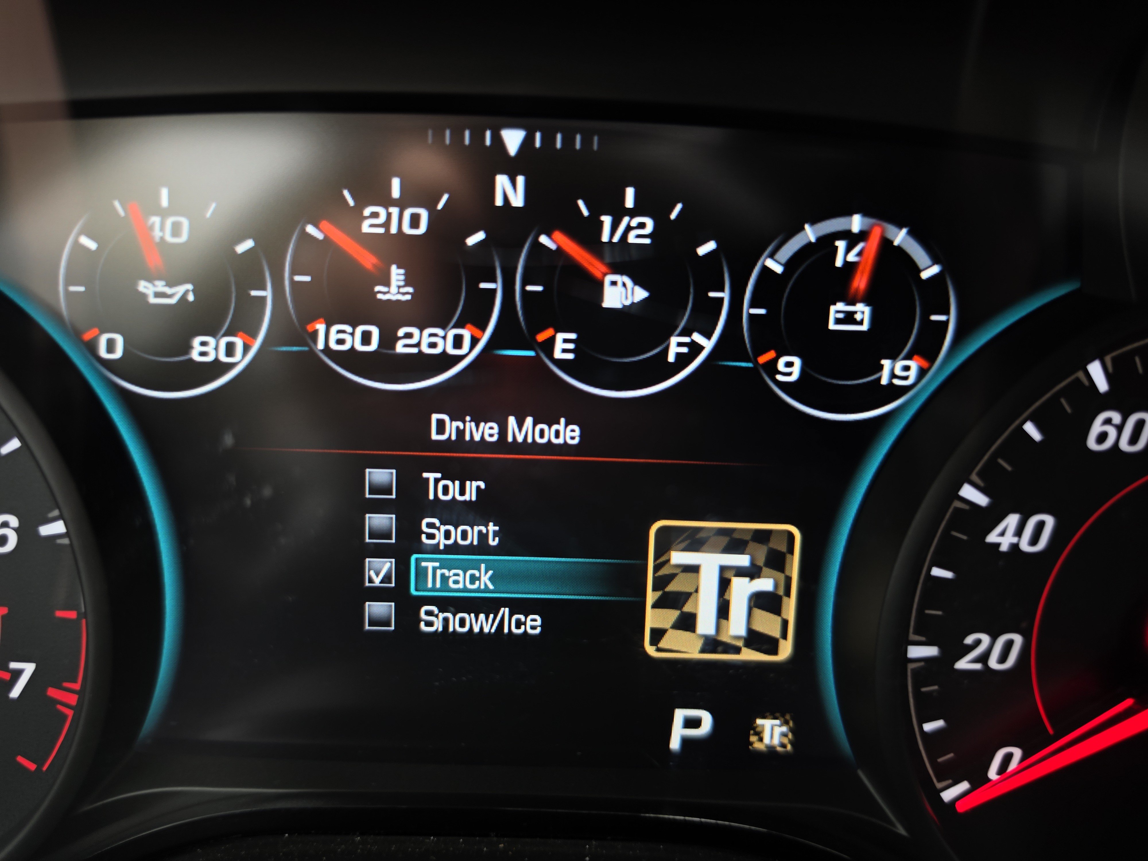 Used 2018 Chevrolet Camaro SS RWD image 27
