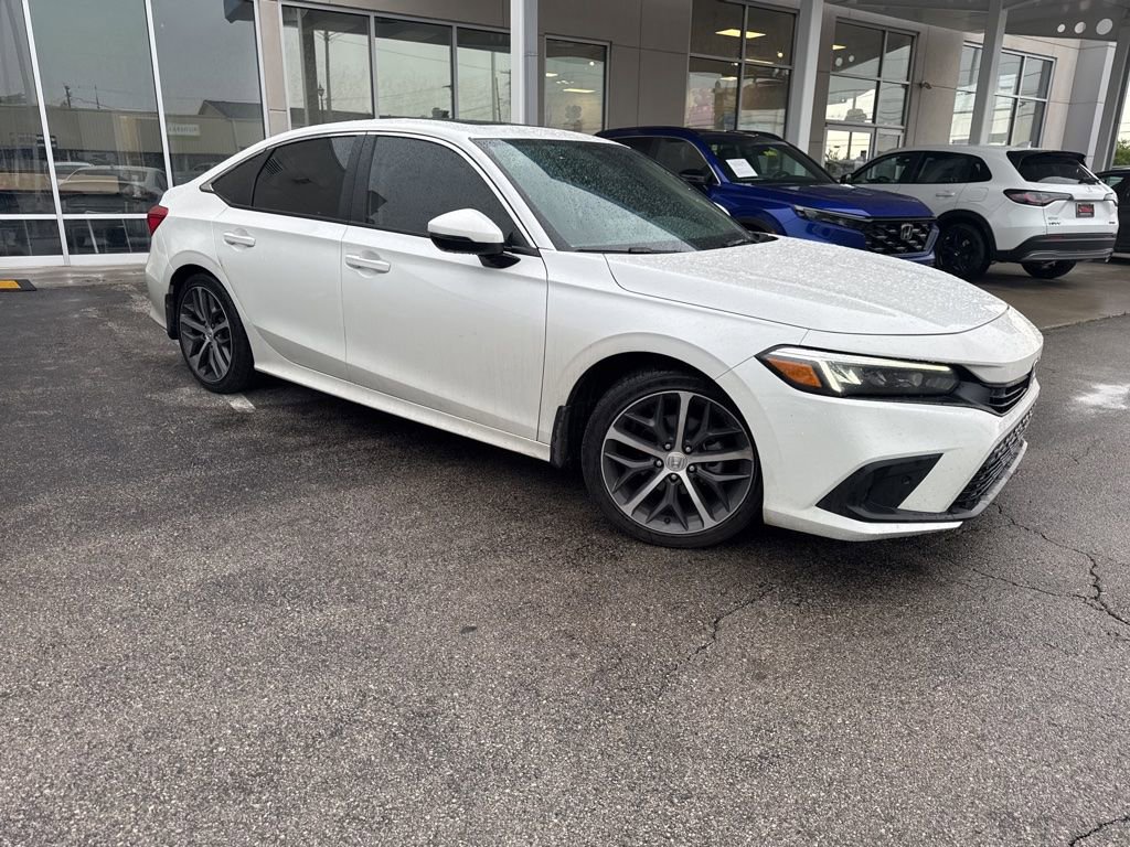 Used 2023 Honda Civic Touring image 5