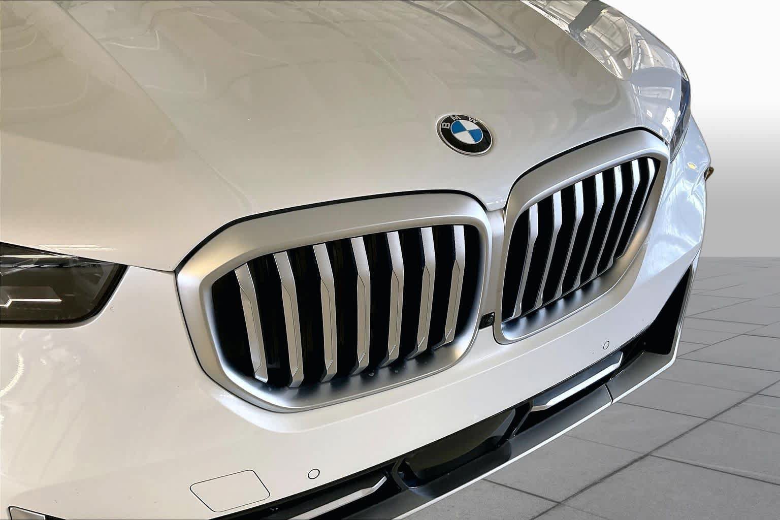 Used 2026 BMW X5 xDrive40i AWD/4WD image 30