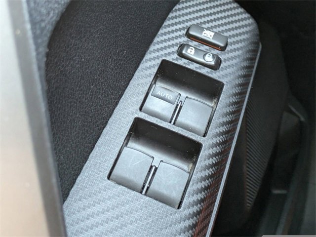 Used 2015 Toyota RAV4 LE image 26