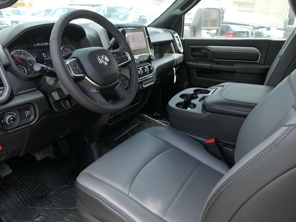 New 2026 RAM 5500 Tradesman w/ Safety Group AWD/4WD image 11