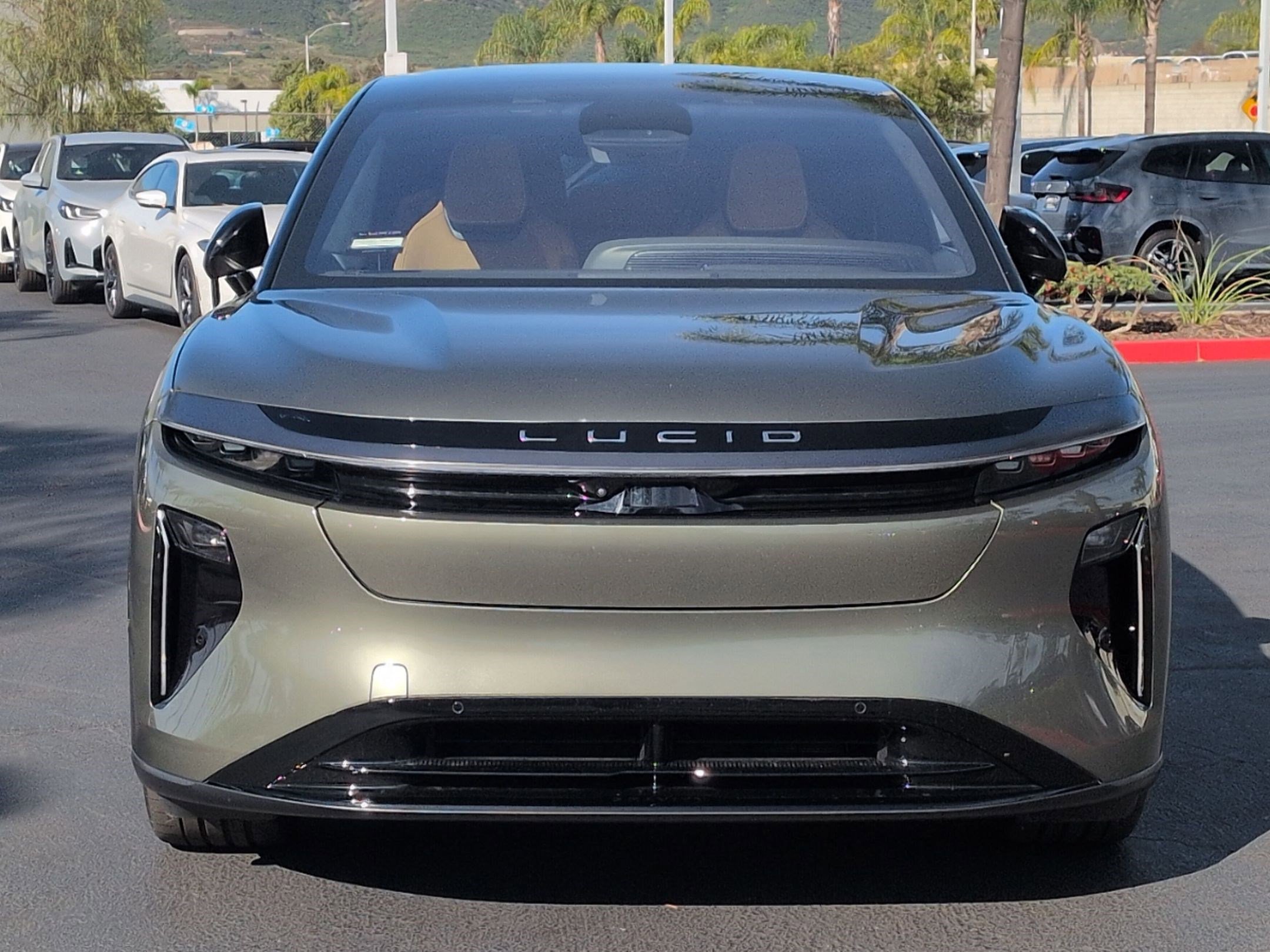 Used 2026 Lucid Gravity Grand Touring AWD/4WD image 3