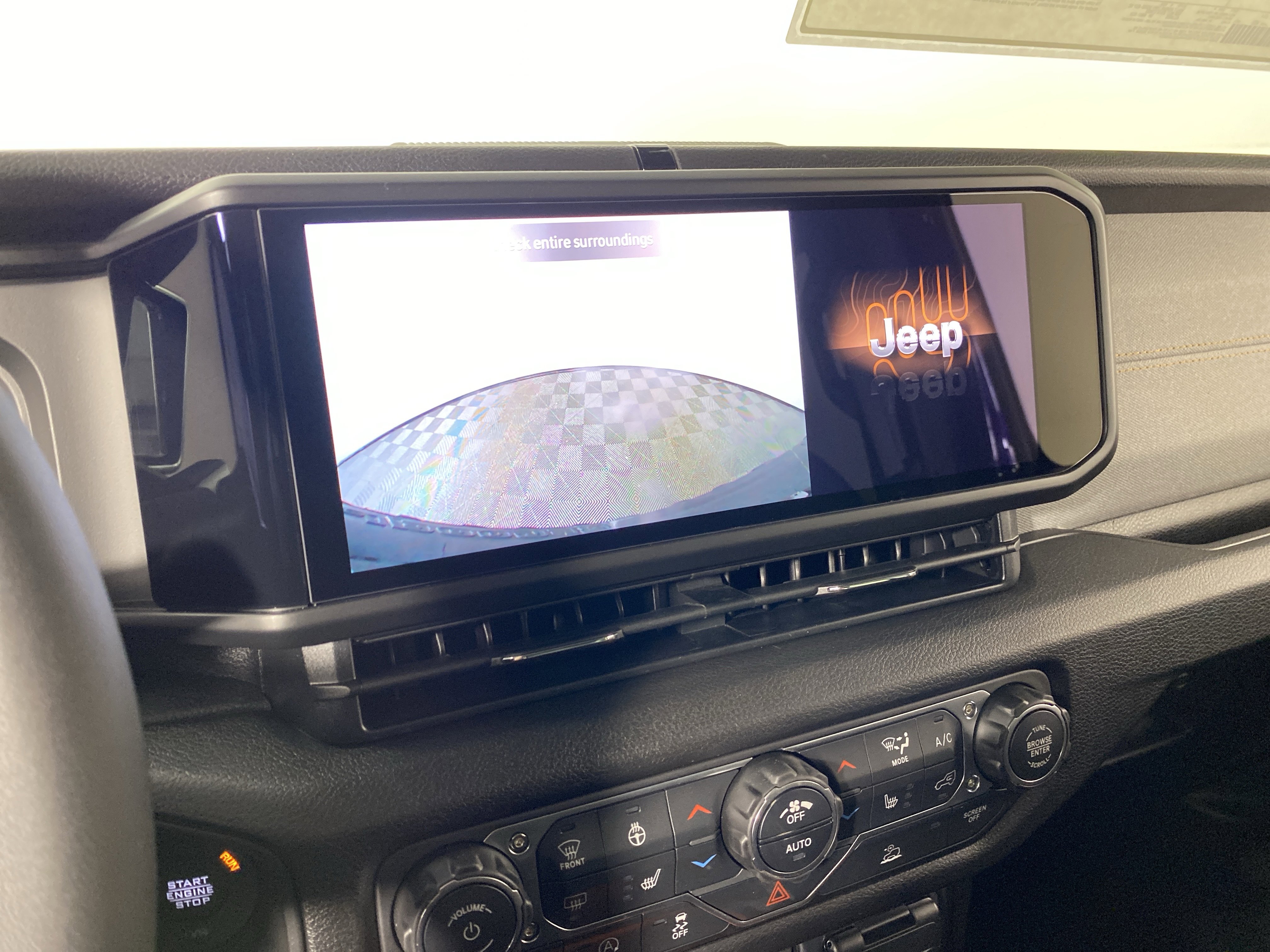 New 2026 Jeep Wrangler Unlimited Sport image 10