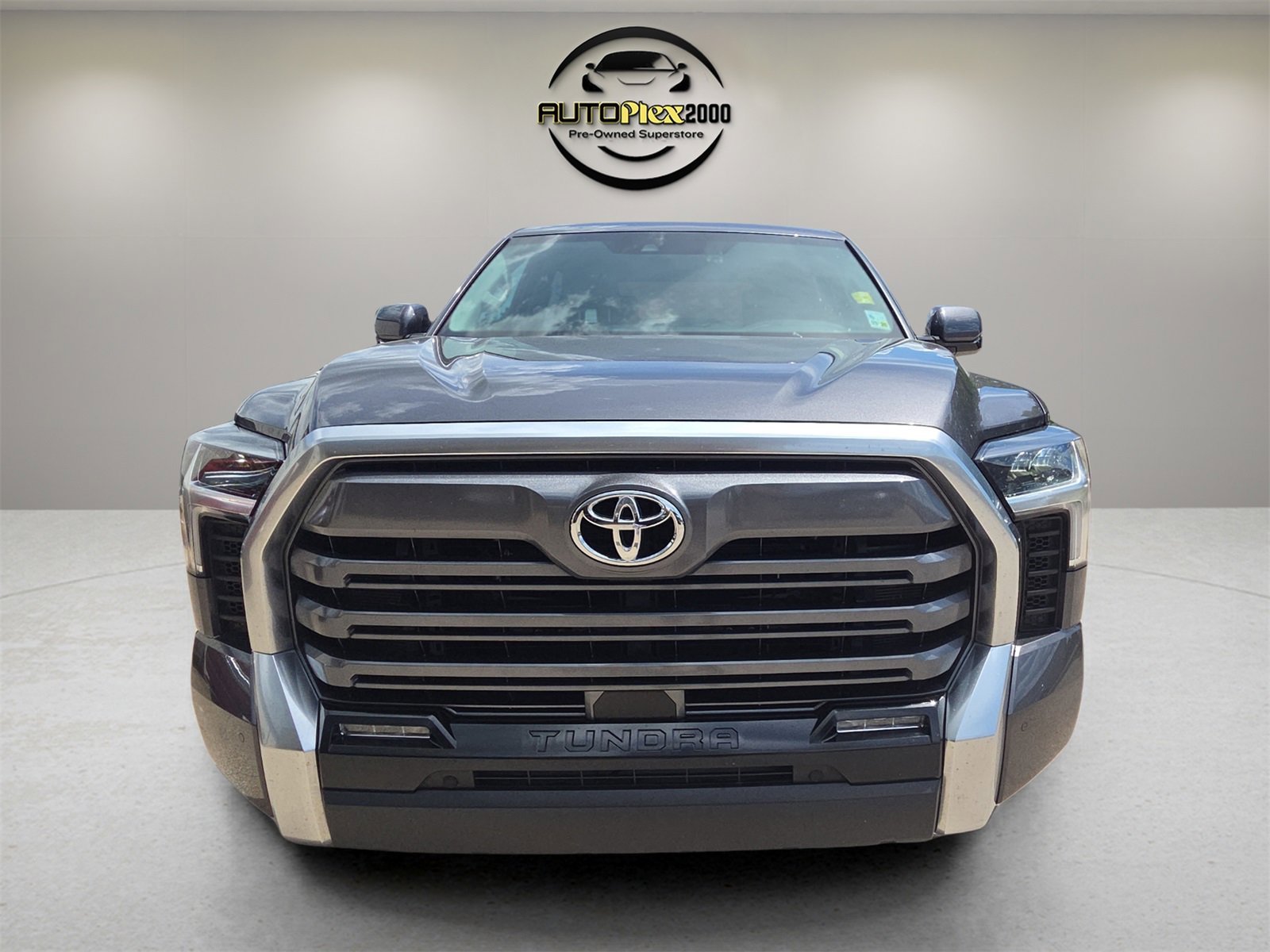 Used 2023 Toyota Tundra Limited image 8