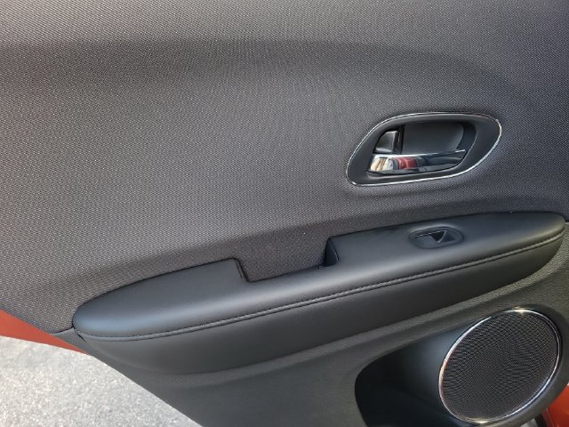 Used 2020 Honda HR-V EX image 13