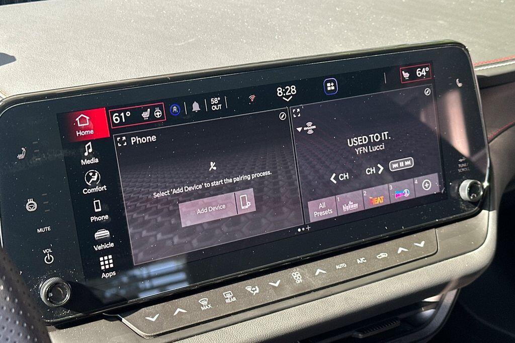 New 2026 Dodge Charger Scat Pack w/ Blacktop Package AWD/4WD image 16