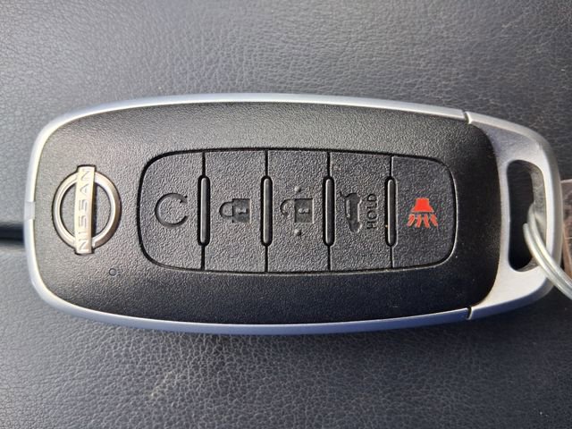Used 2026 Nissan Rogue SV FWD image 14