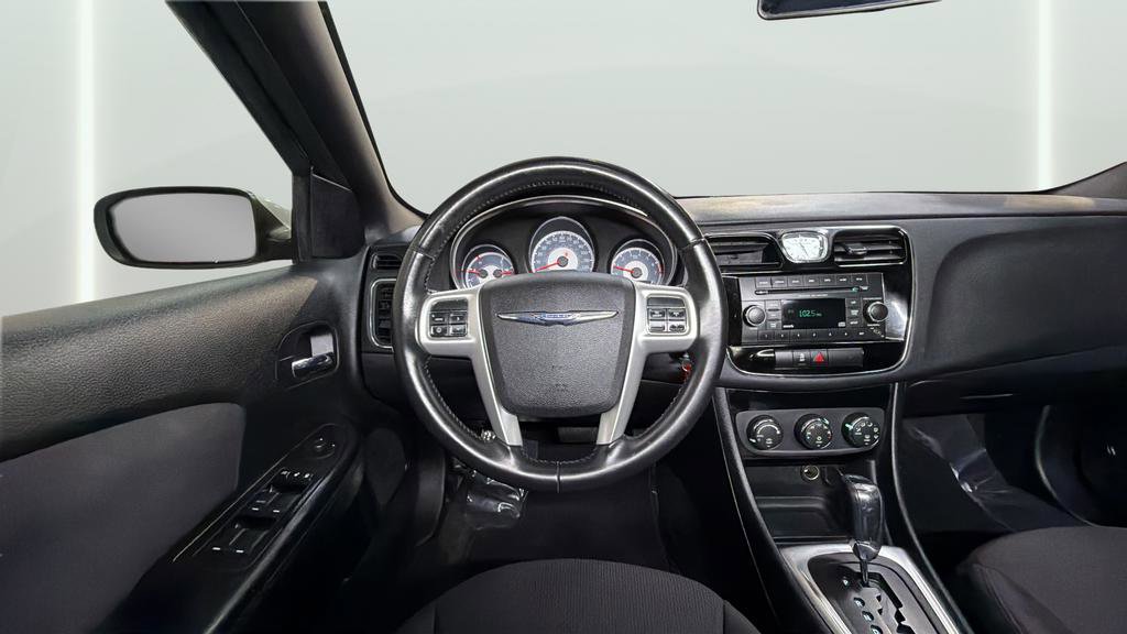 Used 2012 Chrysler 200 Touring image 15