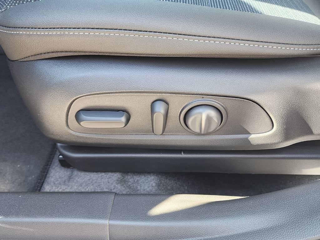 New 2026 Buick Envista Preferred w/ Convenience I Package image 16