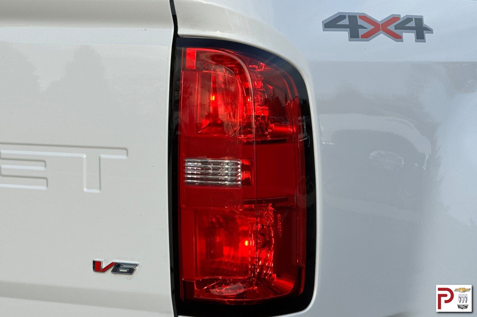 Certified 2022 Chevrolet Colorado LT w/ LT Convenience Package image 31