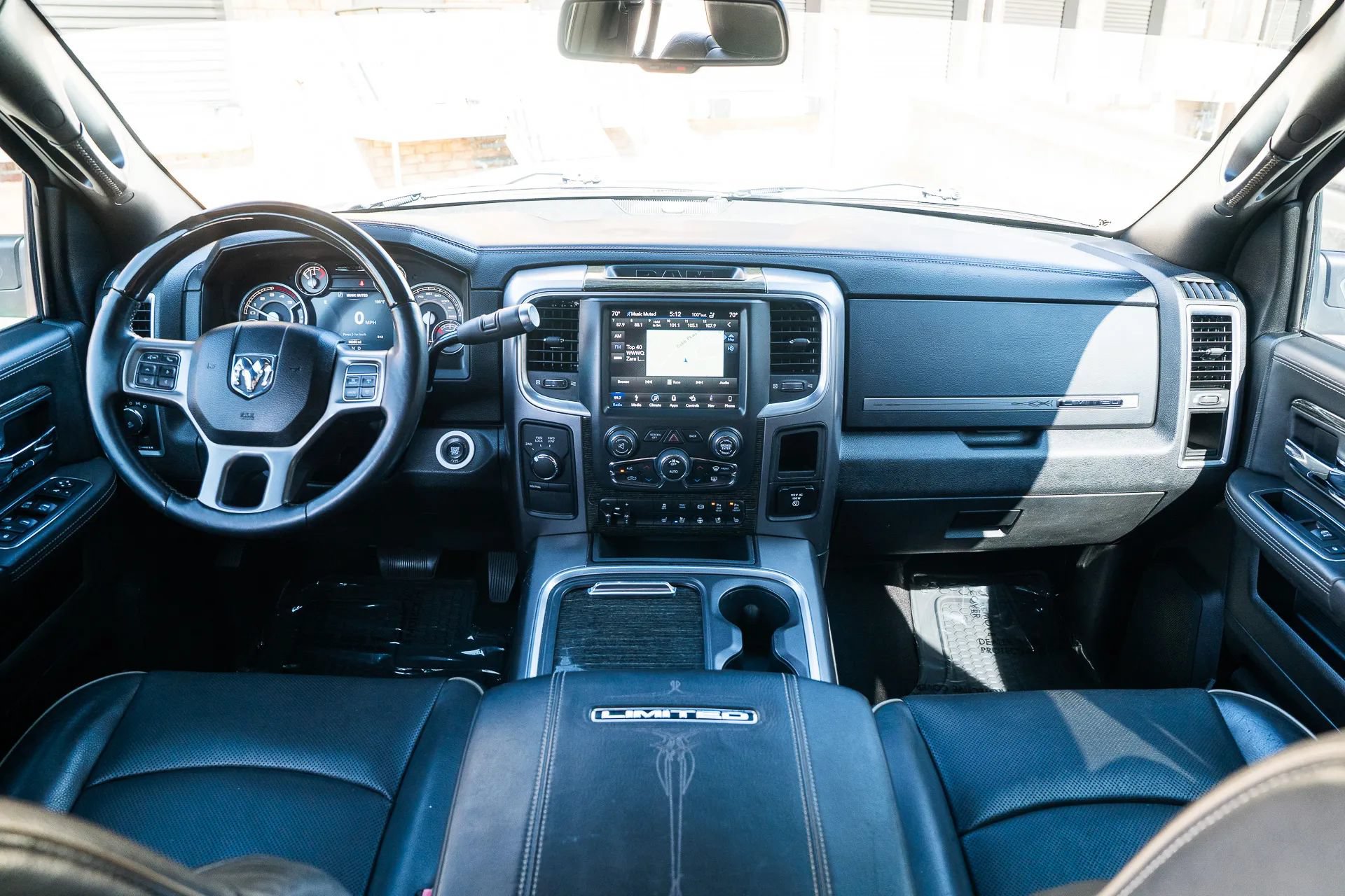 Used 2018 RAM 2500 Limited AWD/4WD image 36