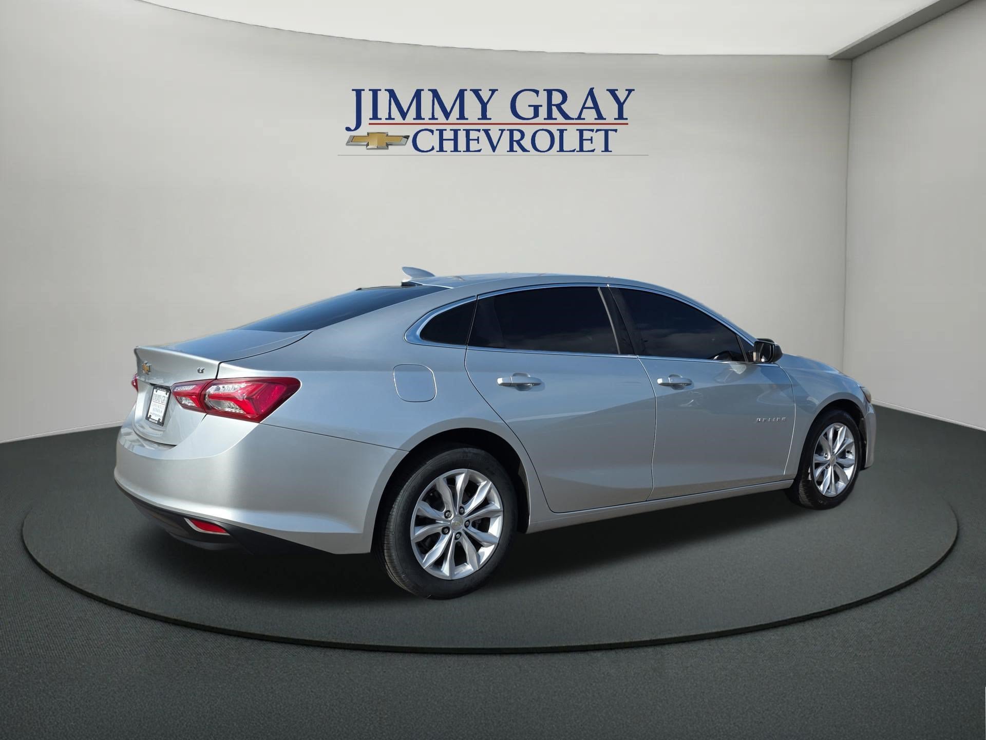 Used 2021 Chevrolet Malibu LT FWD image 5