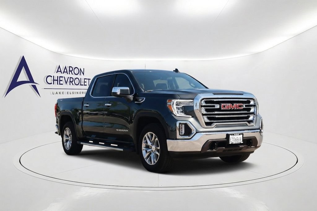 Used 2022 GMC Sierra 1500 SLT w/ SLT Premium Package AWD/4WD image 3