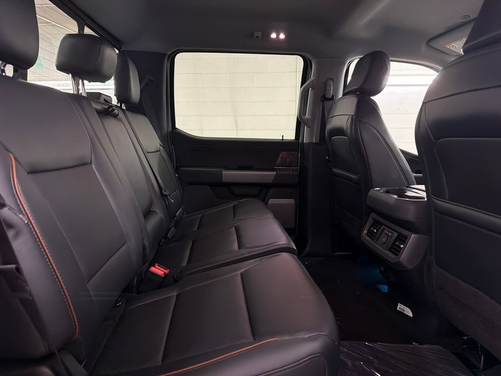 New 2026 Ford F250 Lariat w/ Tremor Off-Road Package AWD/4WD image 28