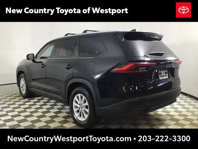 Used 2024 Toyota Grand Highlander XLE image 5