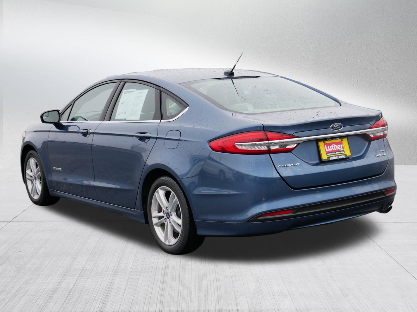 Used 2018 Ford Fusion SE image 5
