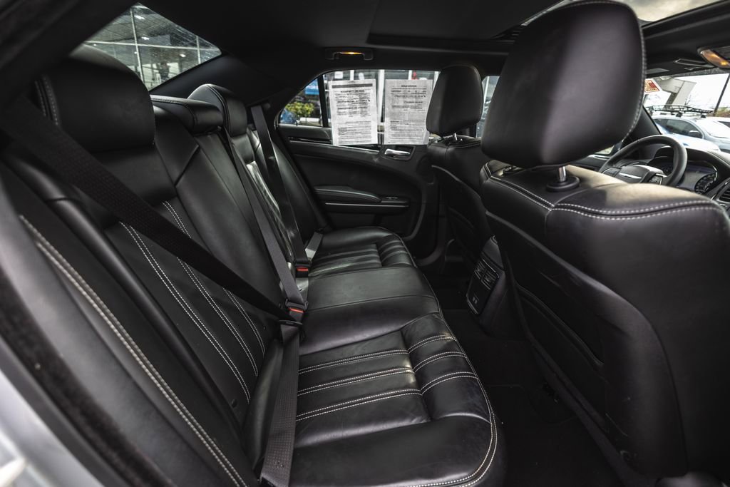 Used 2023 Chrysler 300 S RWD image 32