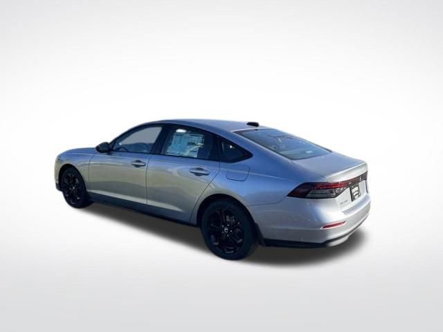 New 2025 Honda Accord SE image 3