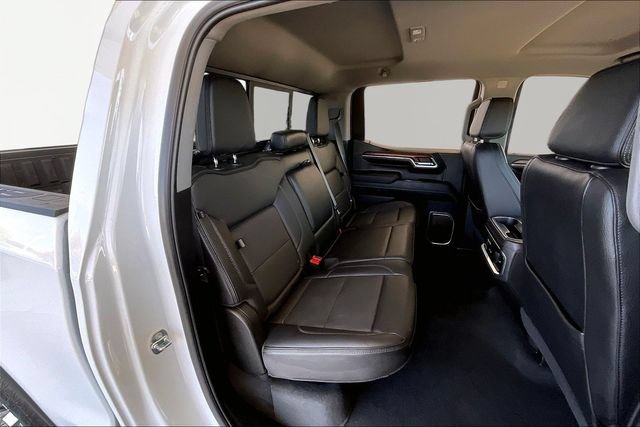 Used 2023 GMC Sierra 1500 Denali w/ Technology Package AWD/4WD image 17