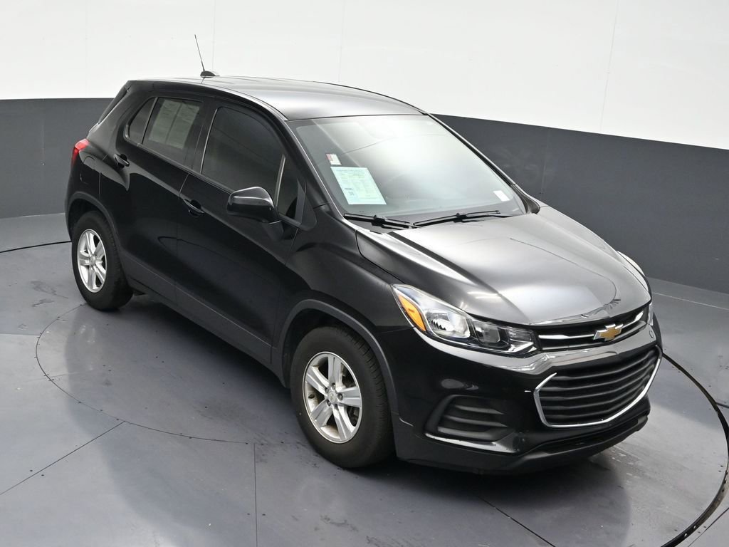 Used 2020 Chevrolet Trax LS image 21