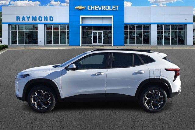 New 2026 Chevrolet Trax LT w/ Driver Confidence Package image 7