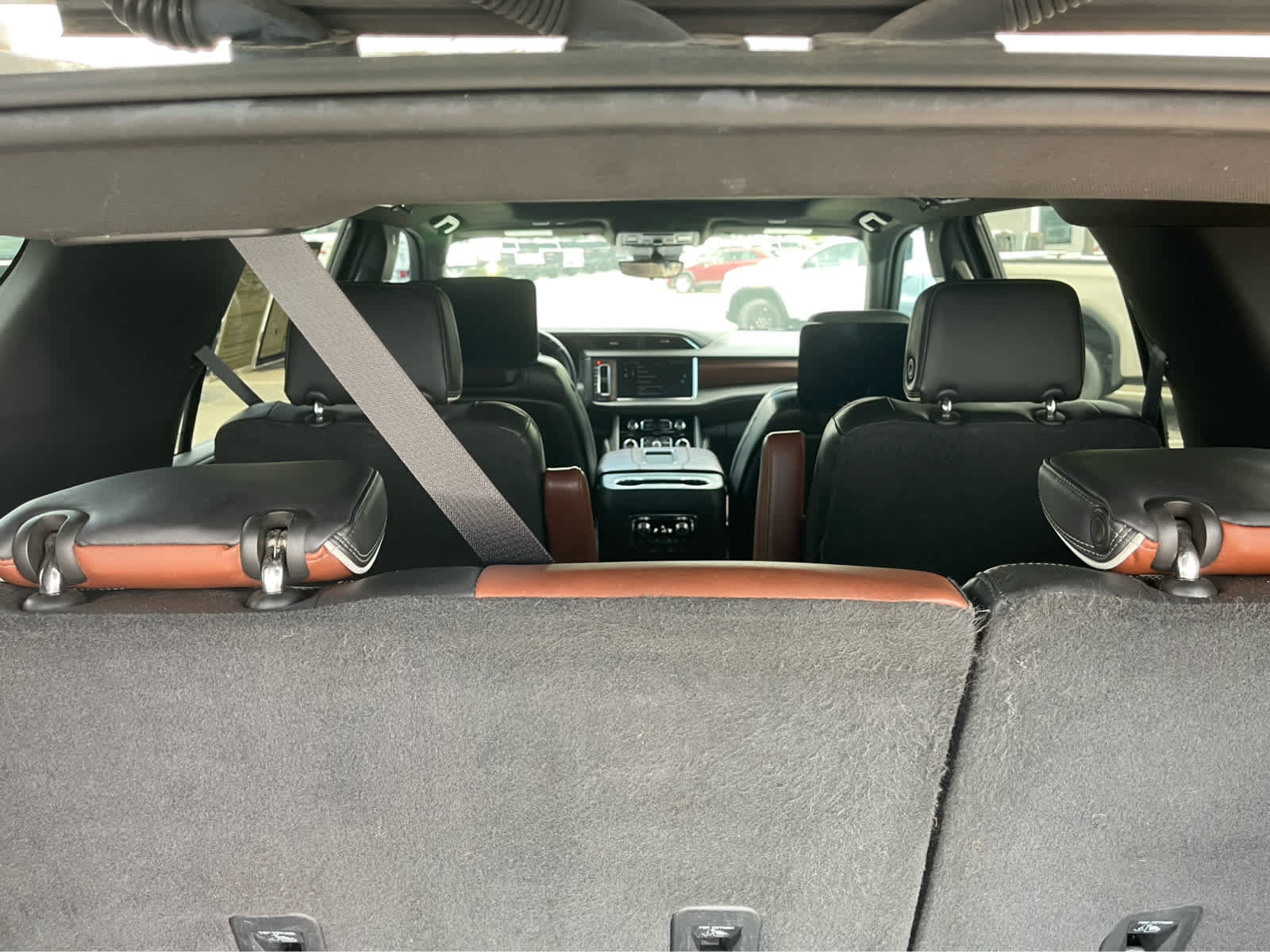 Used 2023 GMC Yukon Denali Ultimate AWD/4WD image 21