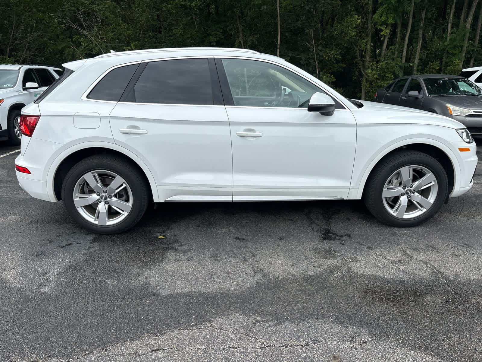 Used 2018 Audi Q5 2.0T Premium Plus w/ Premium Plus Package AWD/4WD image 4
