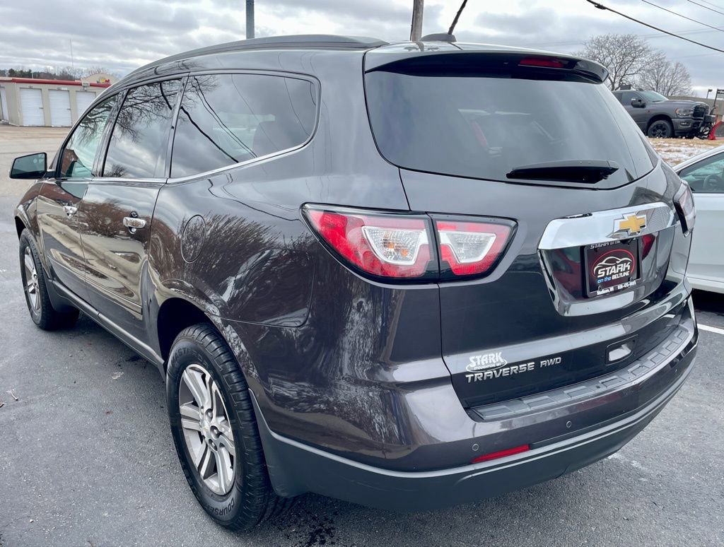 Used 2017 Chevrolet Traverse LT image 5