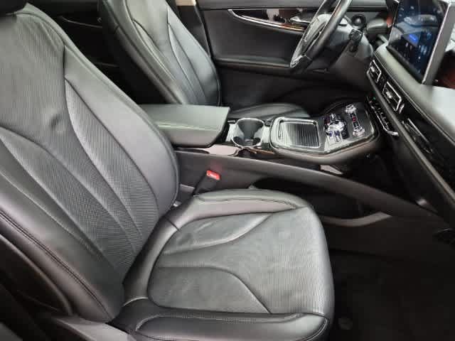 Used 2023 Lincoln Nautilus Reserve w/ Luxury Package AWD/4WD image 23
