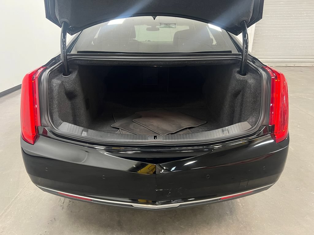 Used 2015 Cadillac XTS FWD image 24
