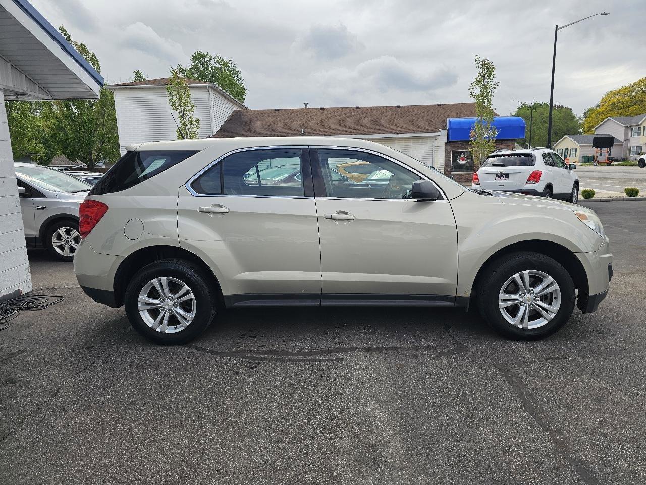 Used 2013 Chevrolet Equinox LS AWD/4WD image 13