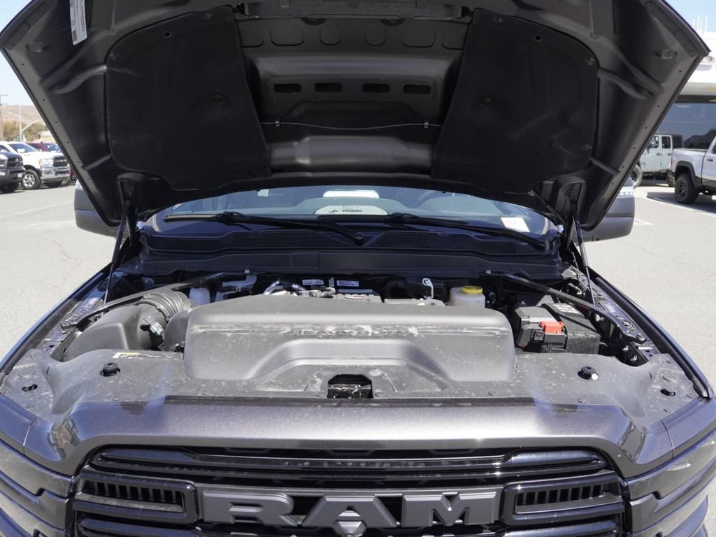 New 2026 RAM 2500 Laramie AWD/4WD image 28