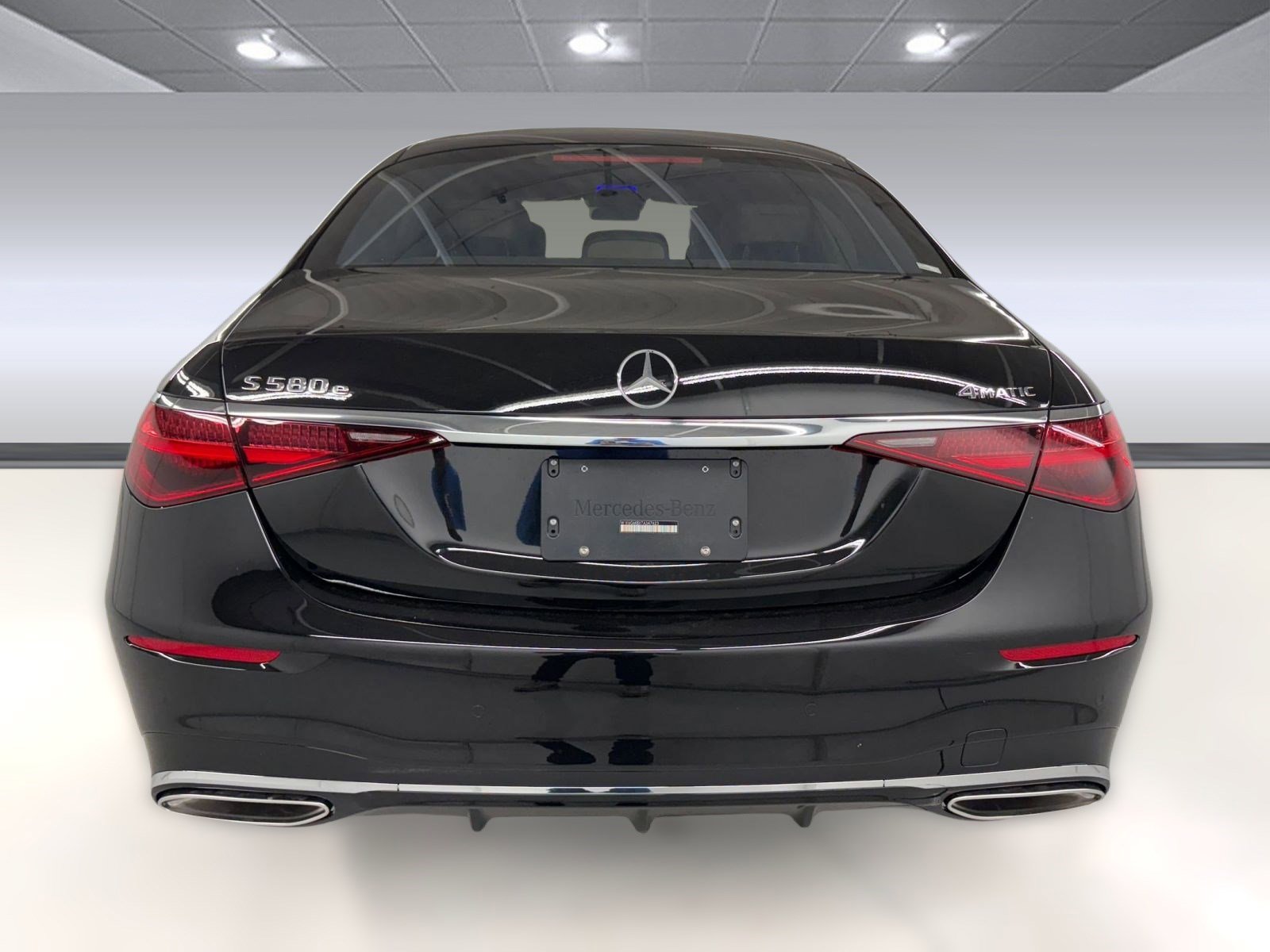 New 2026 Mercedes-Benz S 580e 4MATIC Sedan image 10
