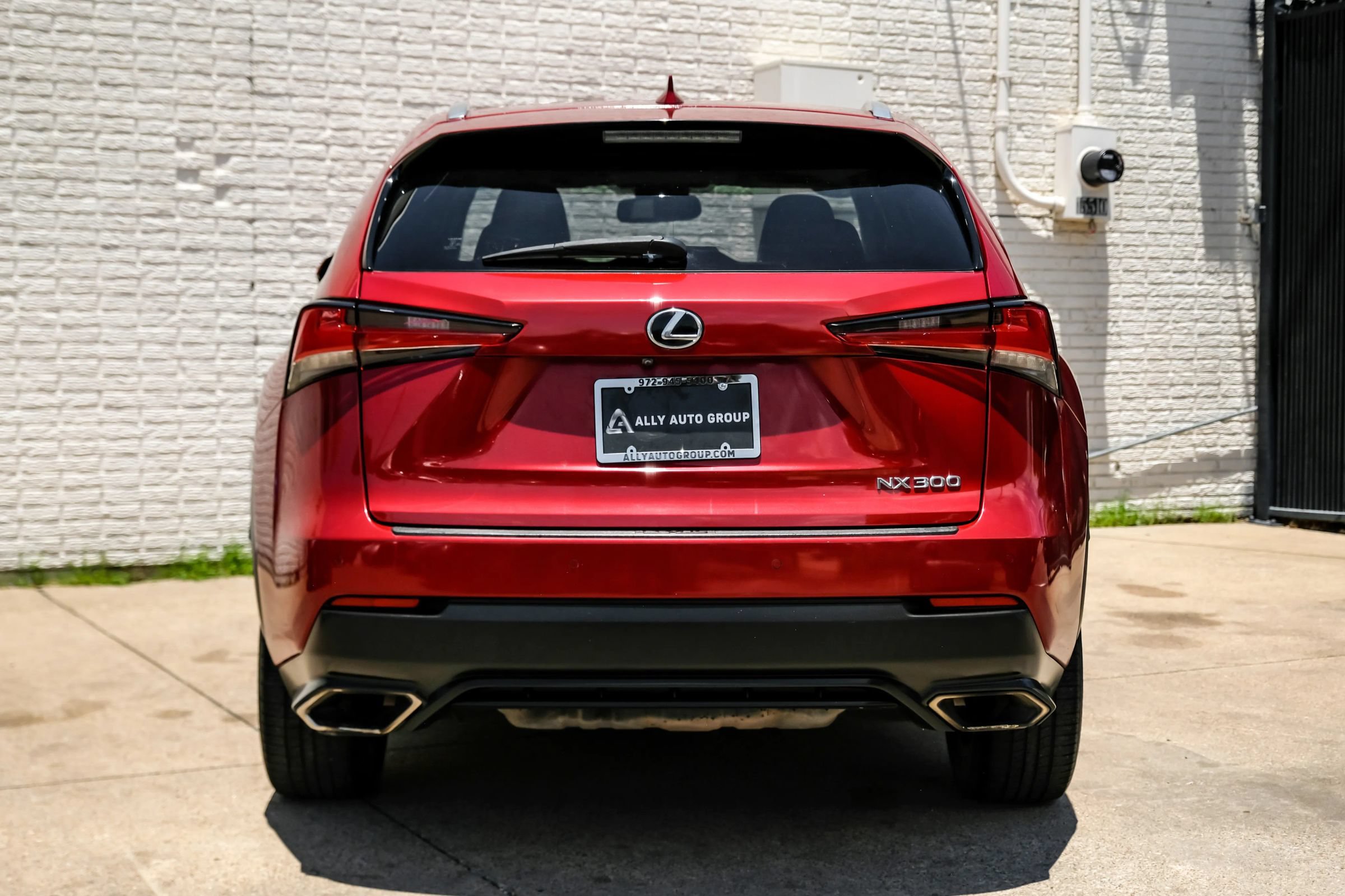 Used 2018 Lexus NX 300 FWD w/ Premium Package image 9