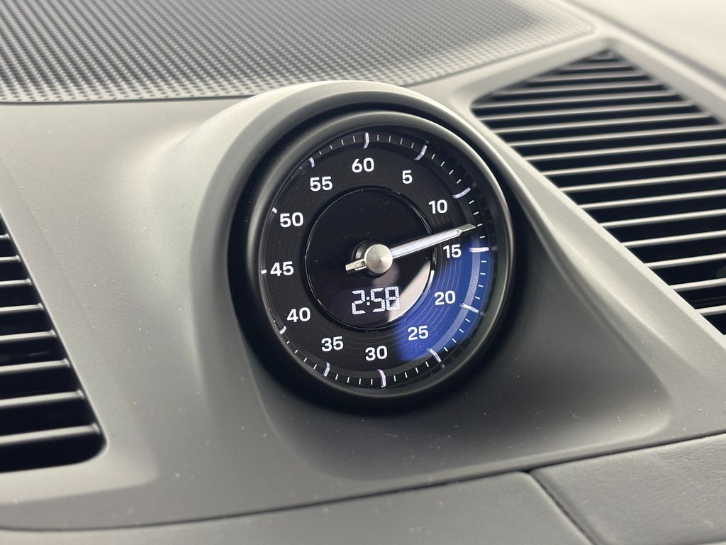 New 2026 Porsche Cayenne S image 27