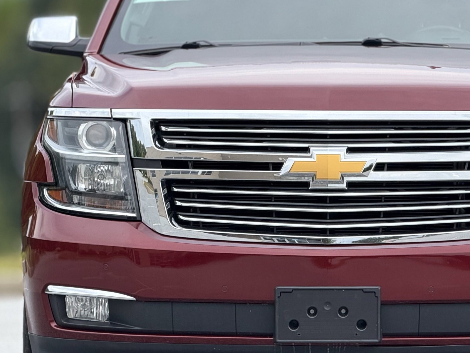 Used 2017 Chevrolet Suburban Premier image 13