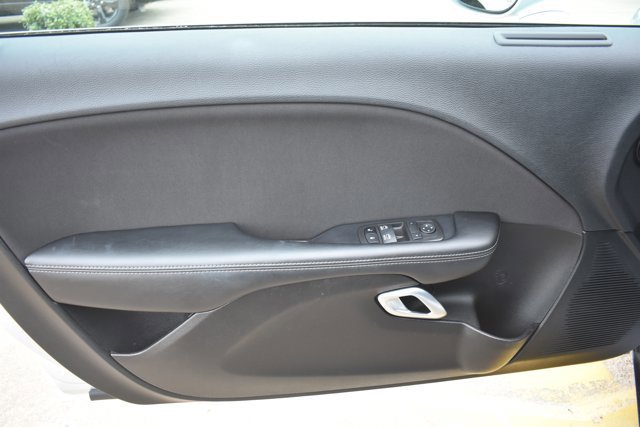 Used 2022 Dodge Challenger R/T image 11