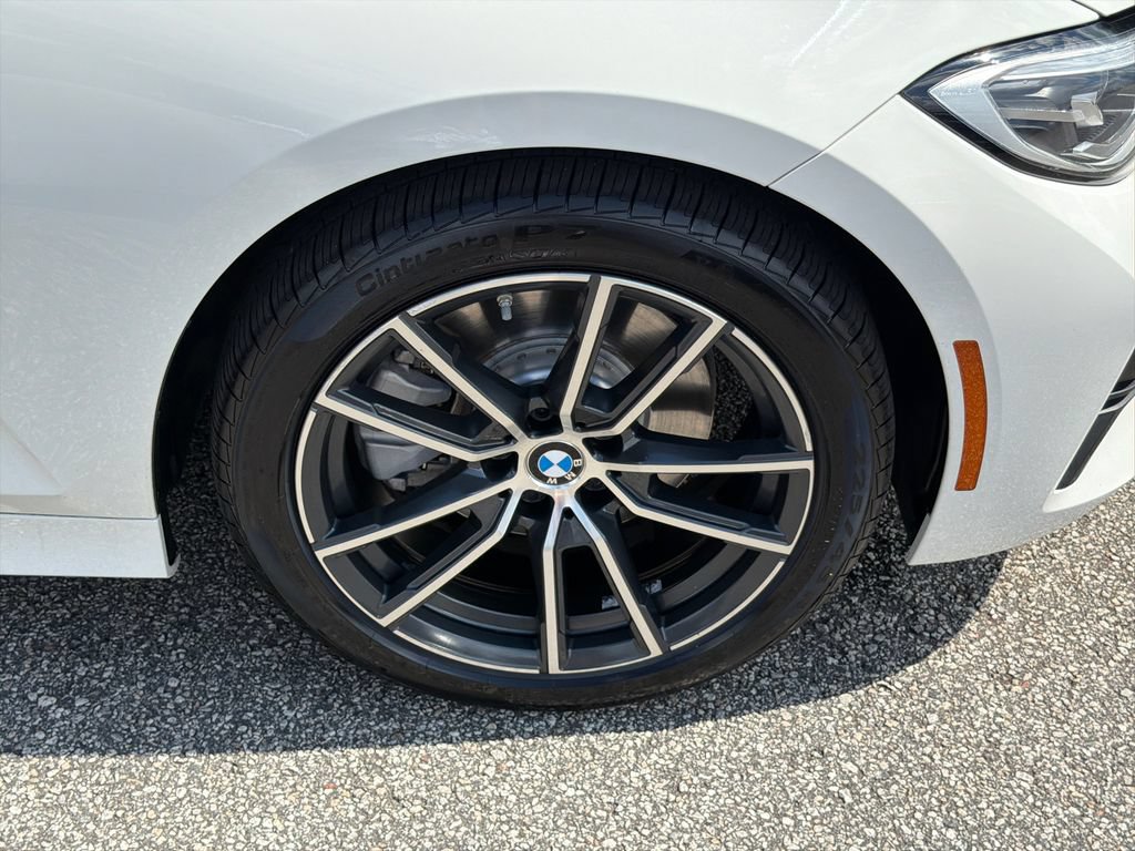 Used 2019 BMW 330i Sedan w/ Convenience Package RWD image 12