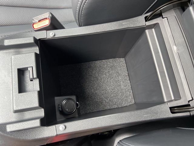 Used 2025 Subaru Outback Limited w/ Popular Package #2 image 24