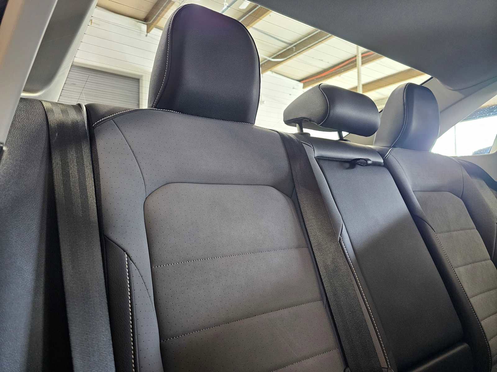 Certified 2025 Volkswagen Jetta SE FWD image 13