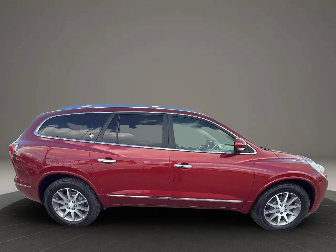 Used 2013 Buick Enclave Leather image 4