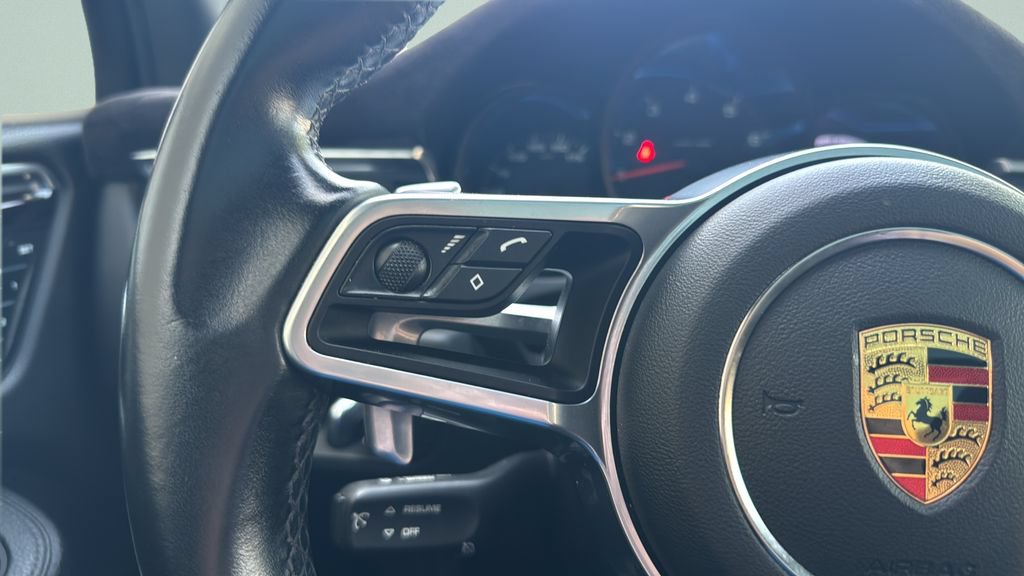Used 2021 Porsche Macan AWD/4WD image 20