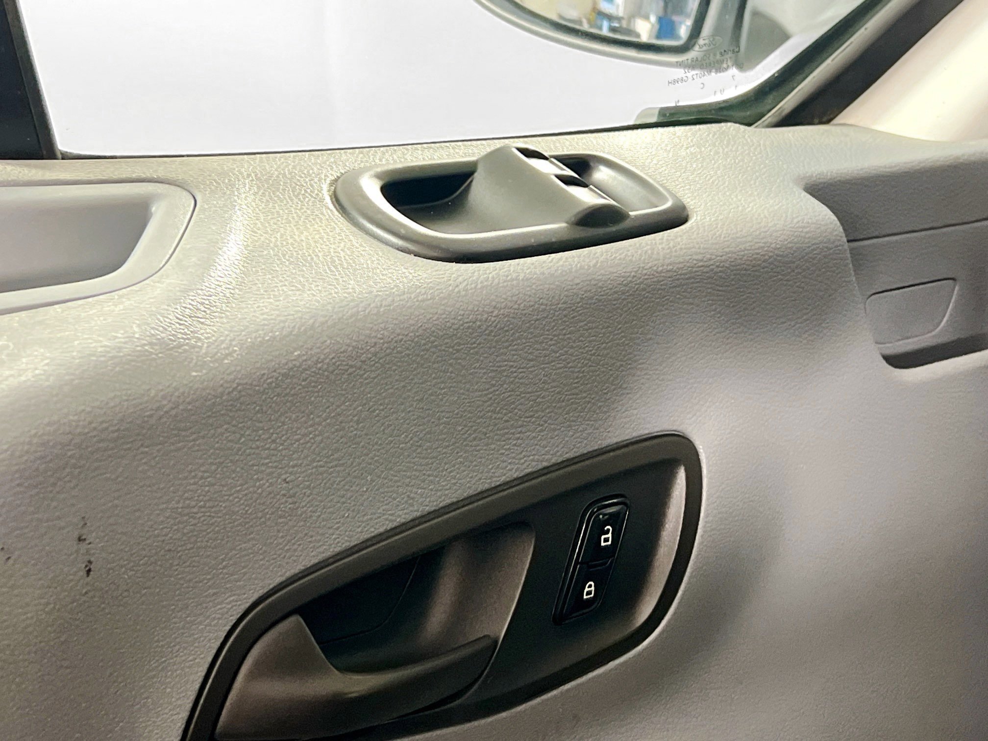 Used 2017 Ford Transit 250 130 Low Roof w/ Exterior Upgrade Package image 16