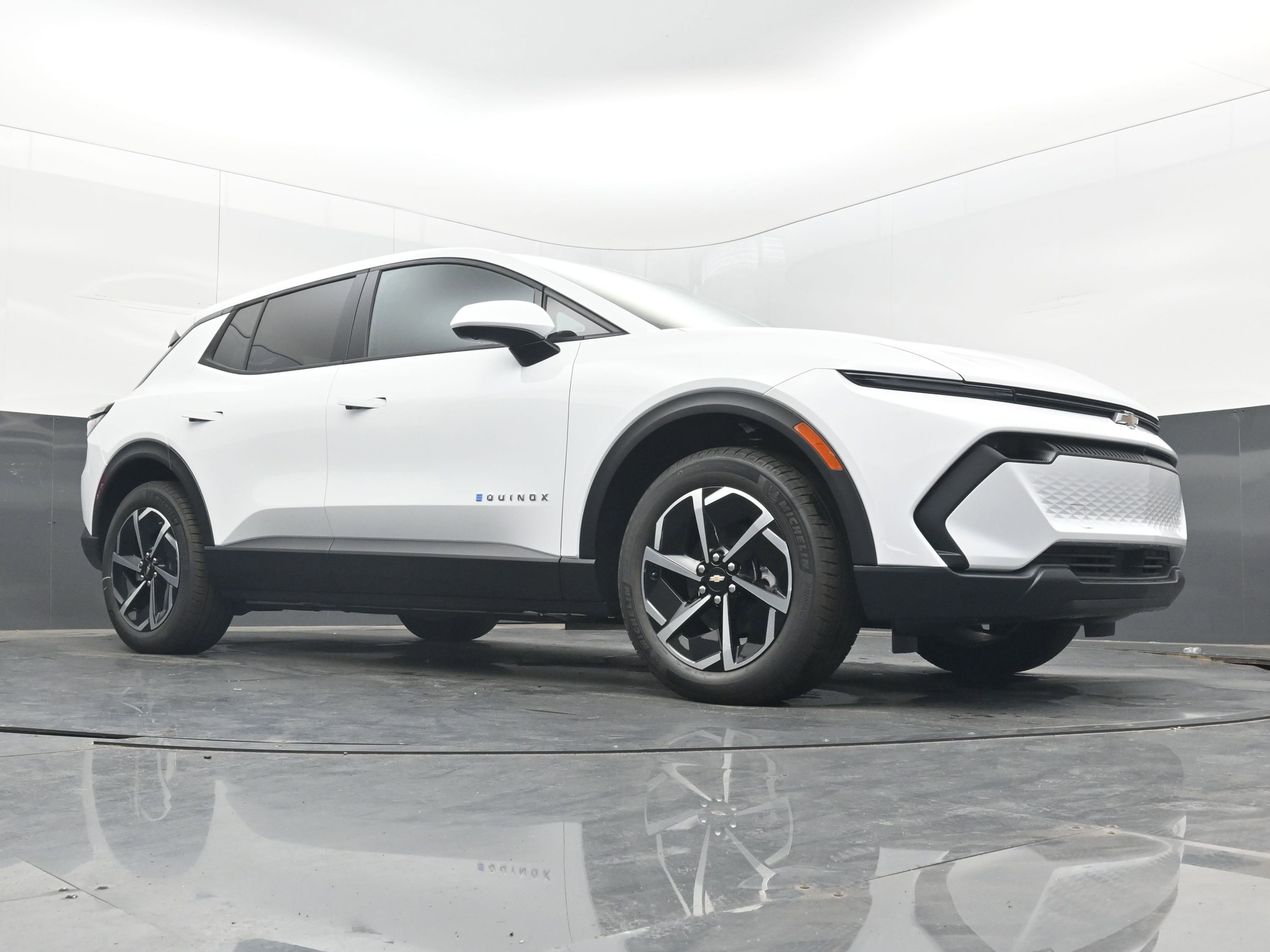 New 2026 Chevrolet Equinox EV LT image 20