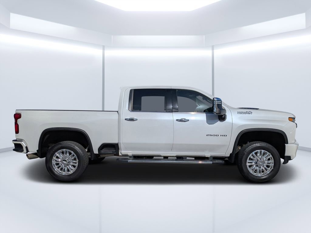 Used 2020 Chevrolet Silverado 2500 High Country image 2
